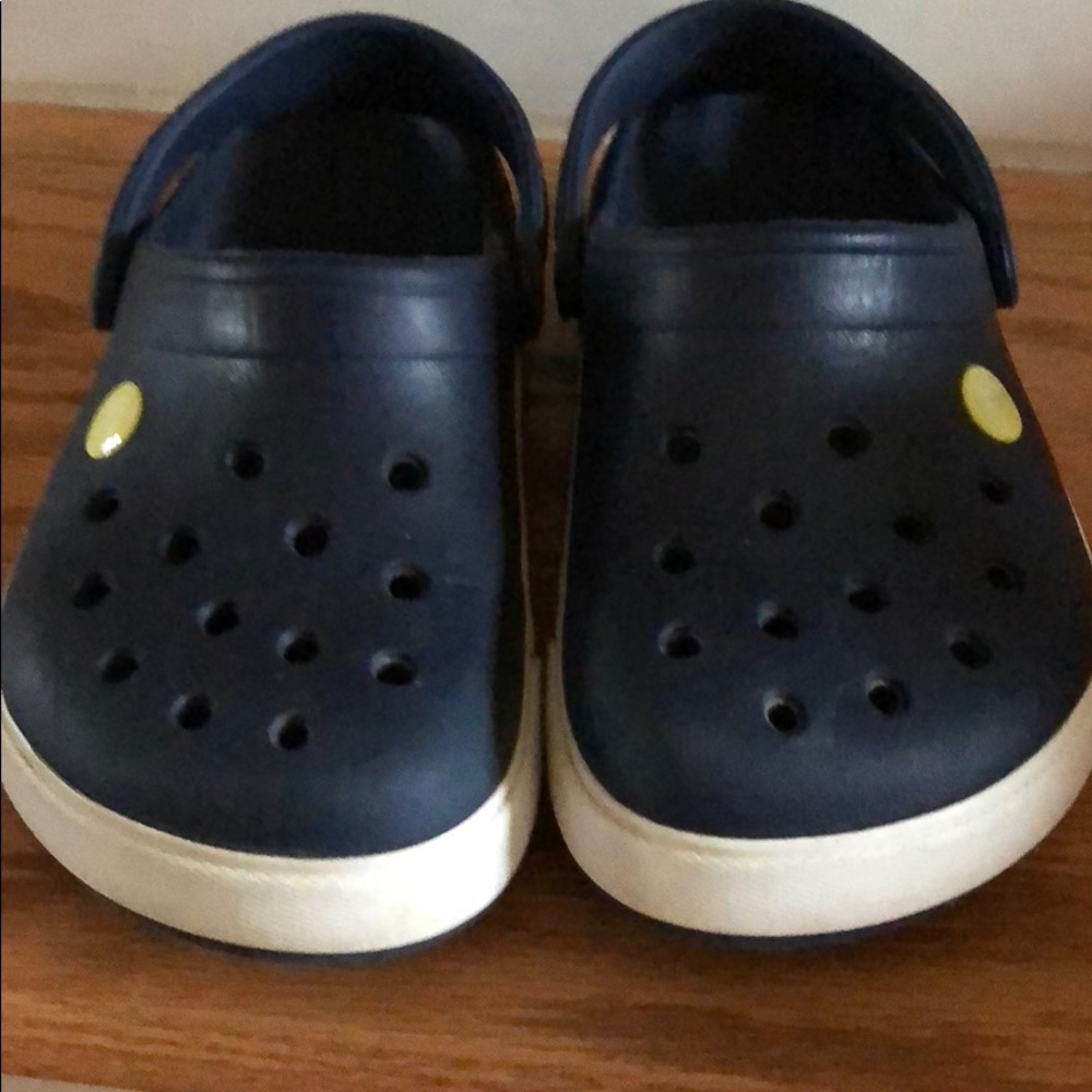 Crocs